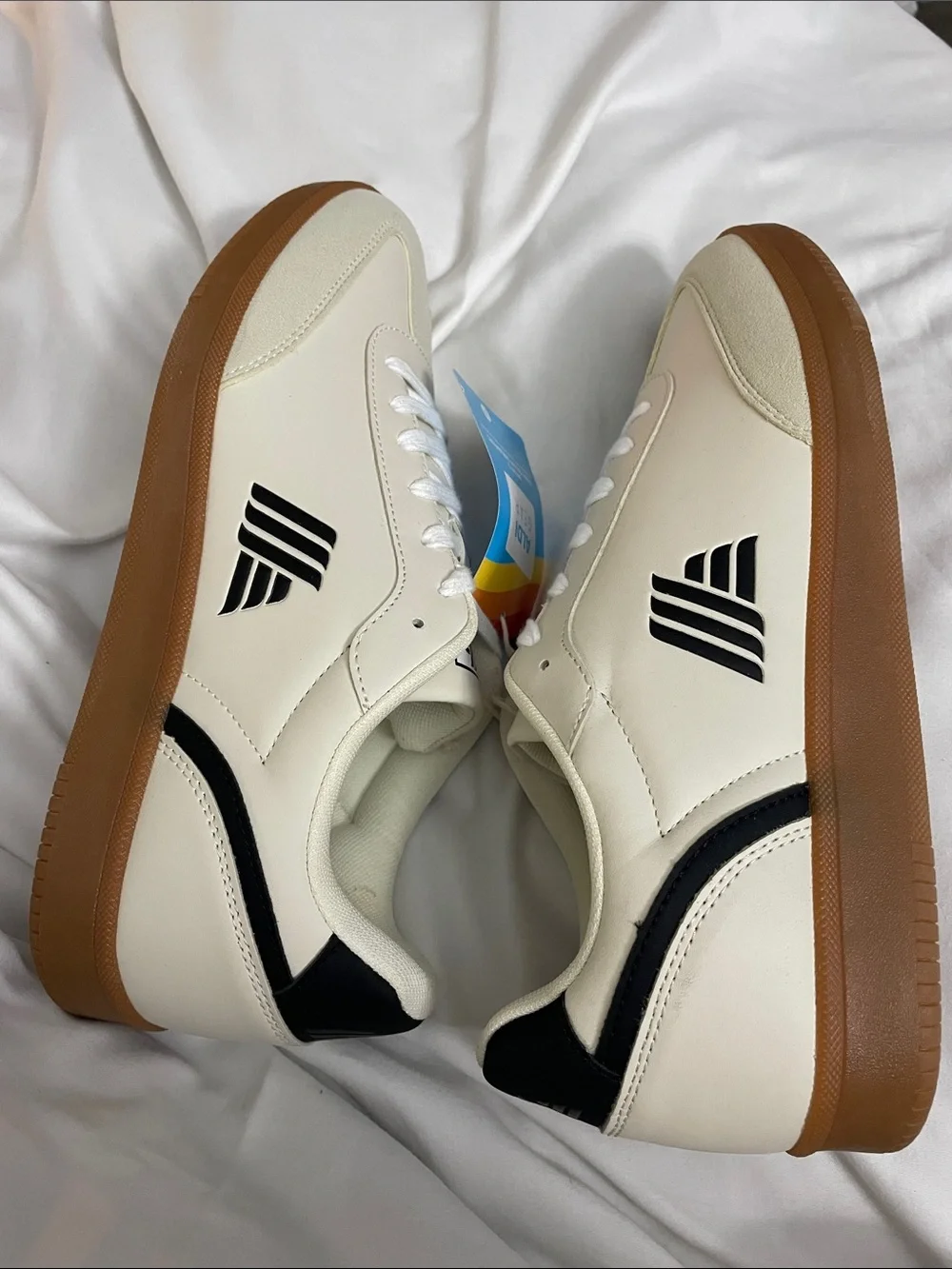 ALDI GEAR Cream Sneaker with Black Logo Size 12